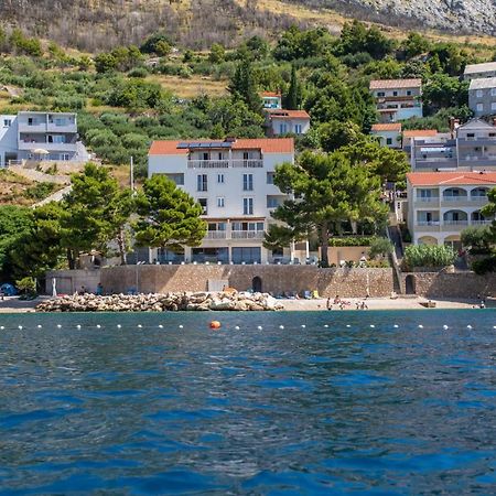Apartments Villa Carica B&B Мимице Екстериор снимка