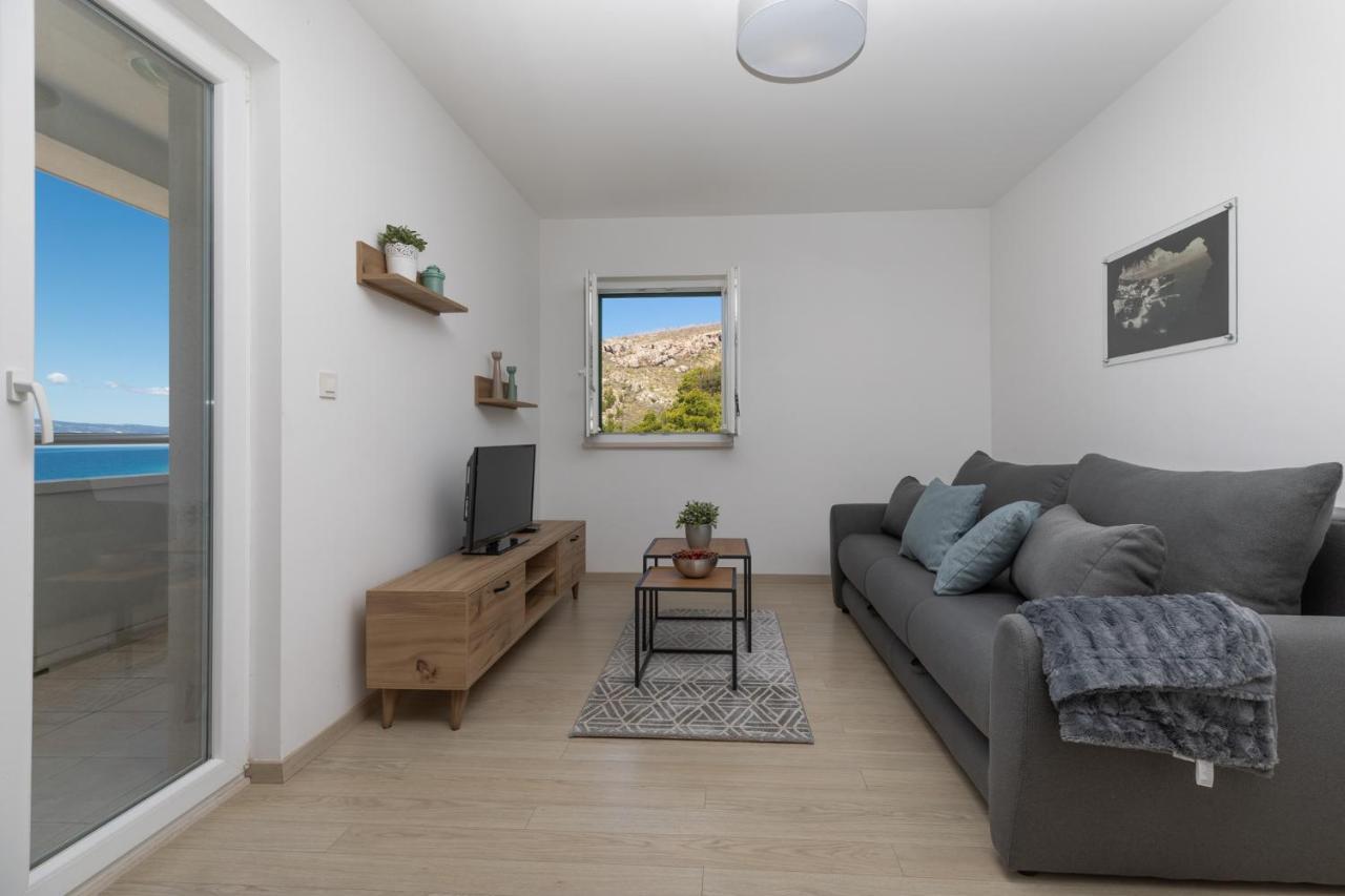 Apartments Villa Carica B&B Мимице Екстериор снимка